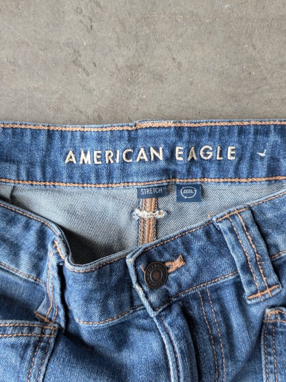 American Eagle Dreamy Drape Stretch Baggy Ultra Wide Leg Super High Waisted Jean - Picture 8 of 12